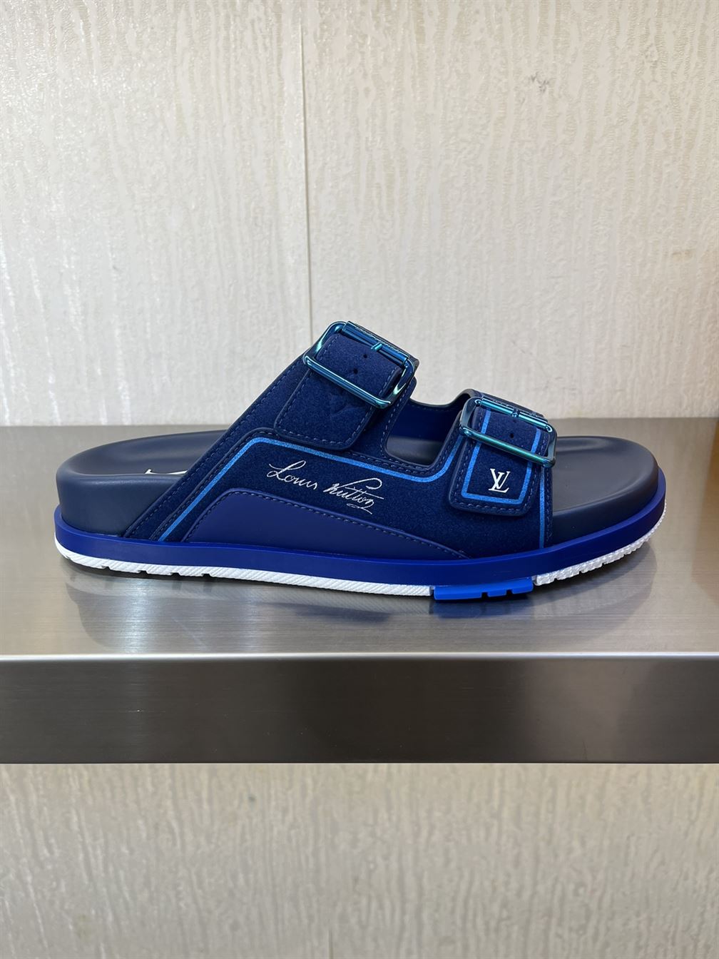 LOUIS VUITTON LV TRAINER MULES – LVSD022