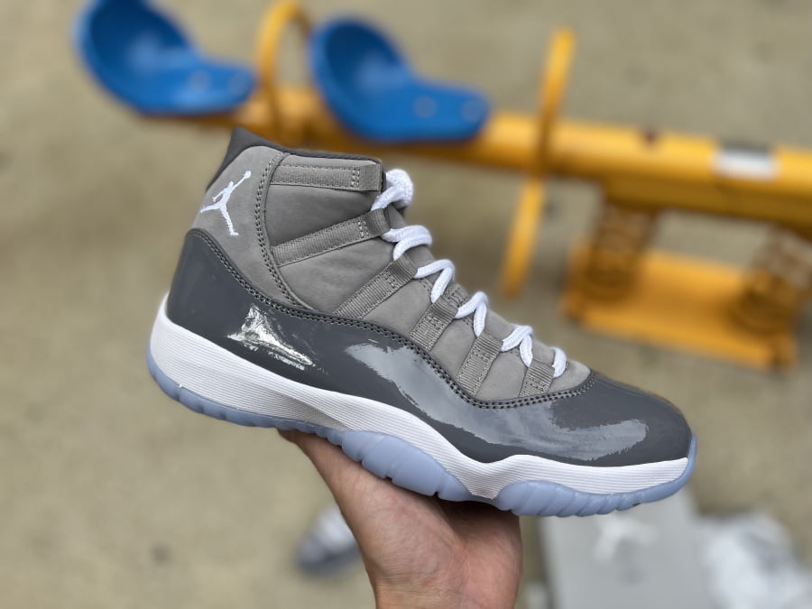 Jordan 11 Retro Cool Grey