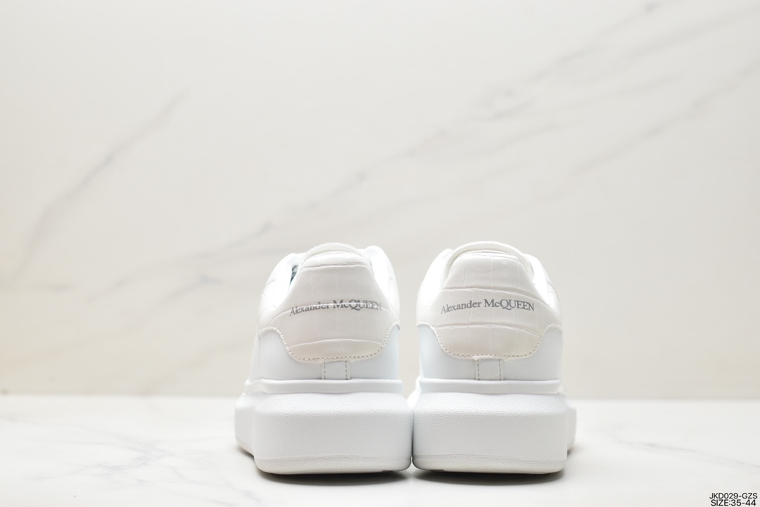 ALEXANDER MCQUEEN OVERSIZED LEATHER SNEAKERS