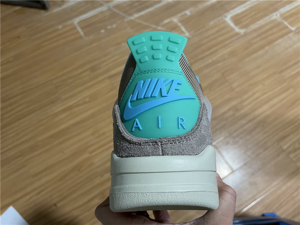 Jordan 4 Retro SP 30th Anniversary Union Taupe Haze