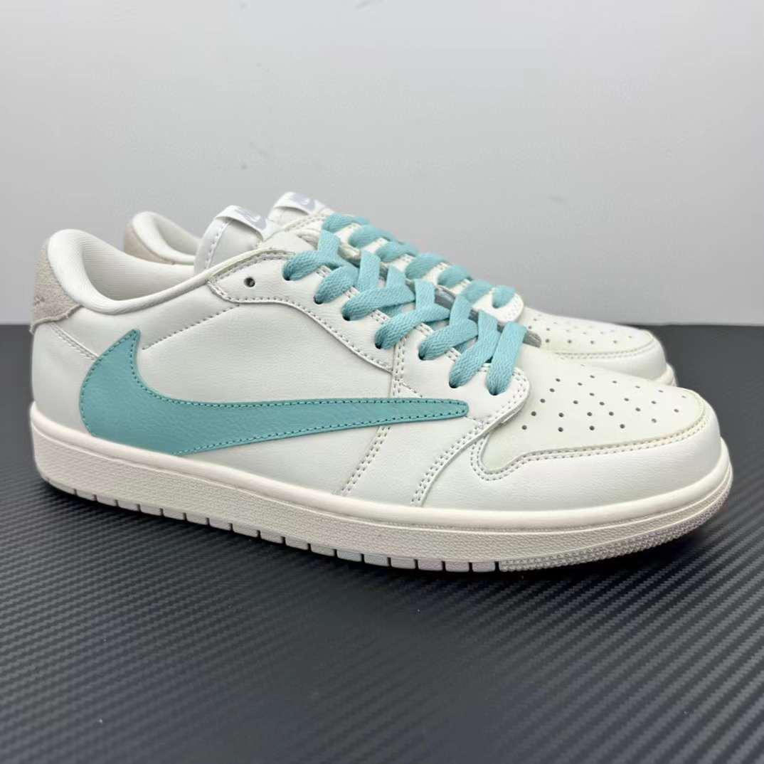 Travis Scott x Air Jordan 1 Low Cream Tiffany