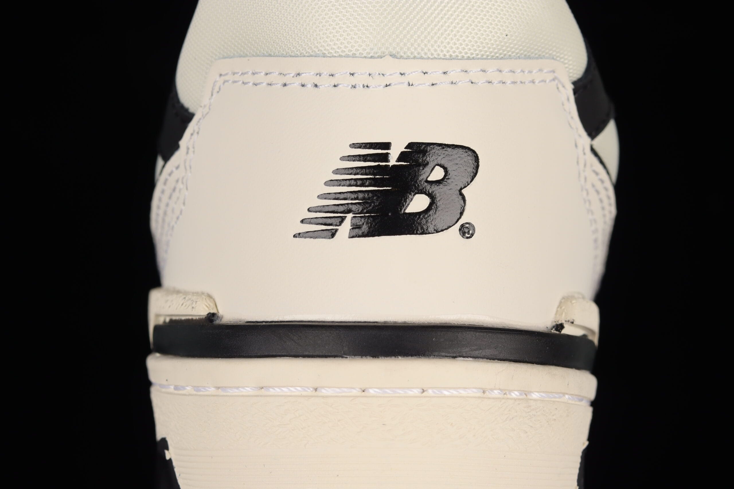 New Balance 550, Cream Black