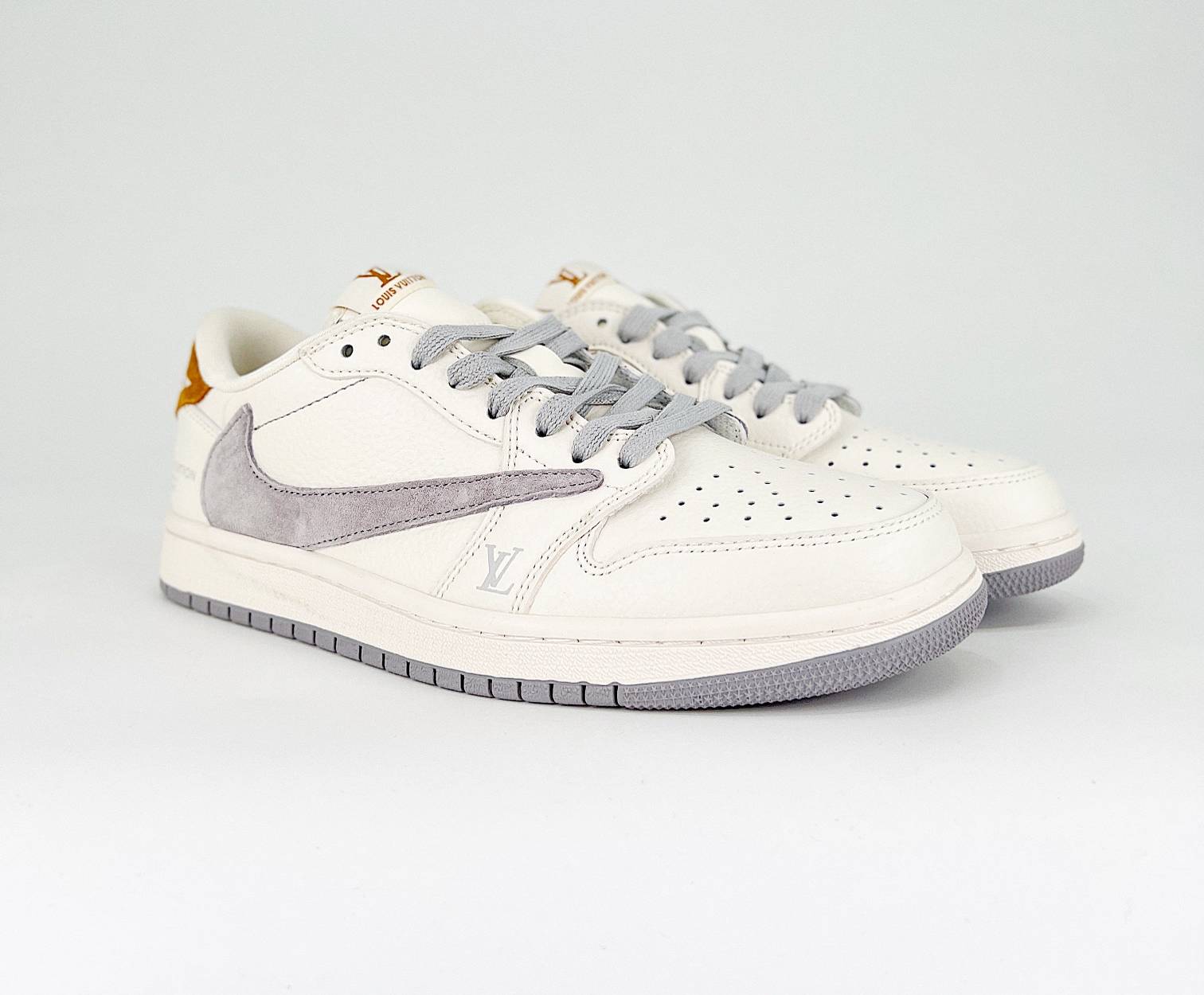 Travis Scott x Air Jordan 1 Retro Low Custom