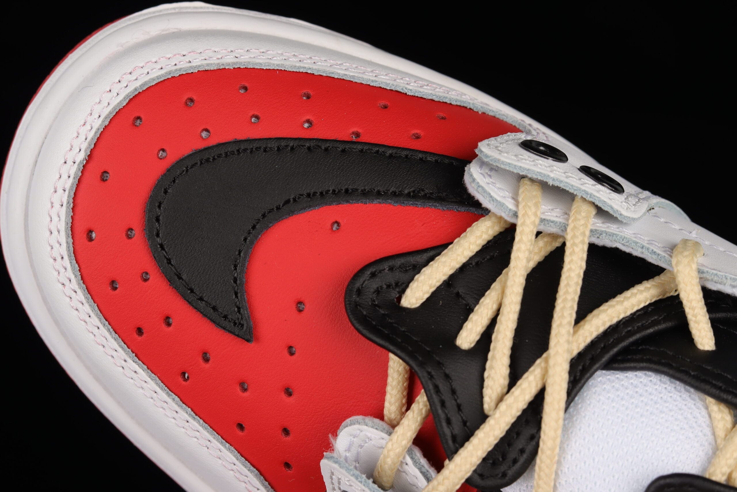 Air Jordan 1 Low Fantasy white red tie