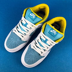 Nike SB Dunk Low FTC Lagoon Pulse
