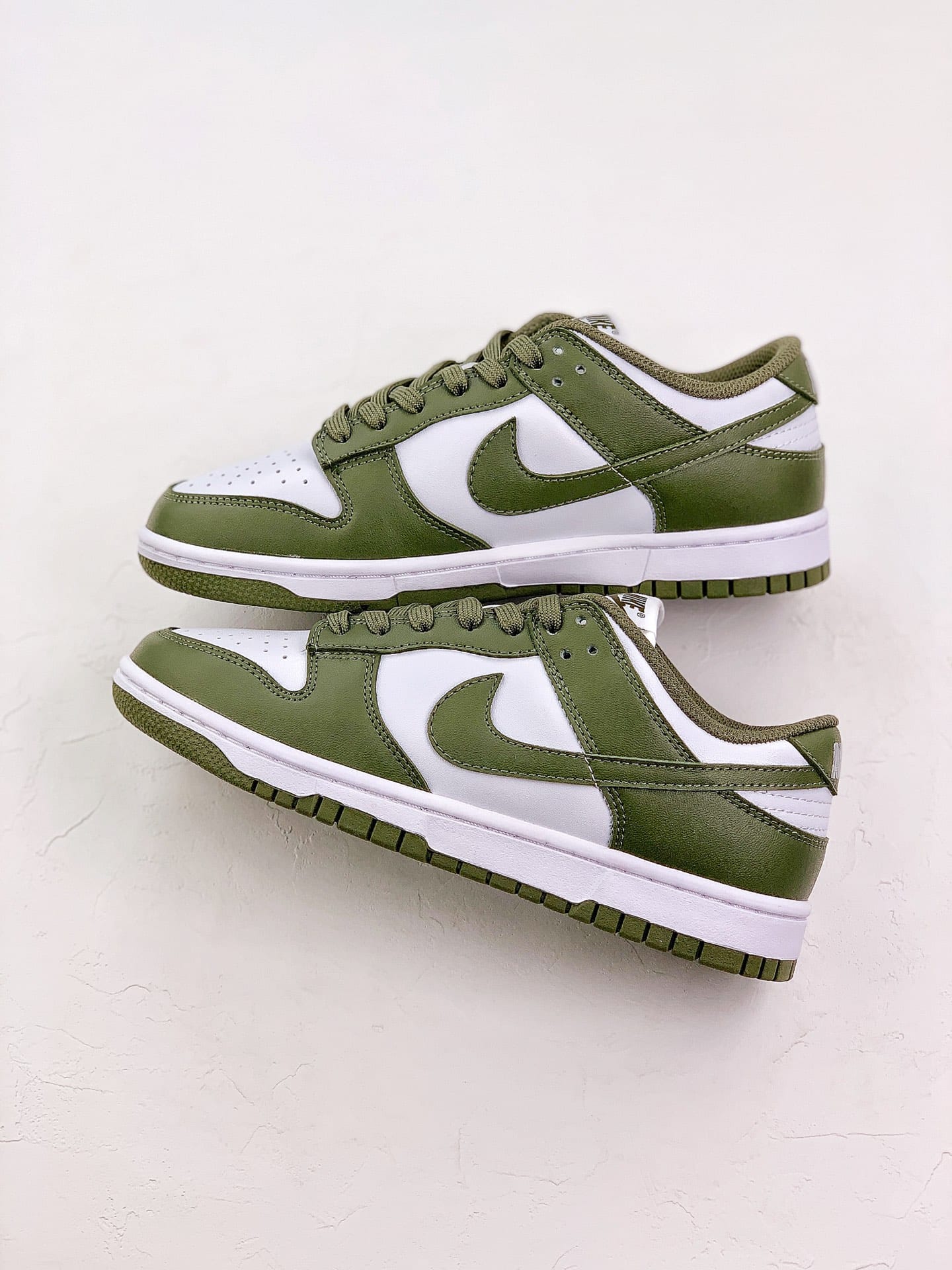 Nike Dunk Low Medium Olive