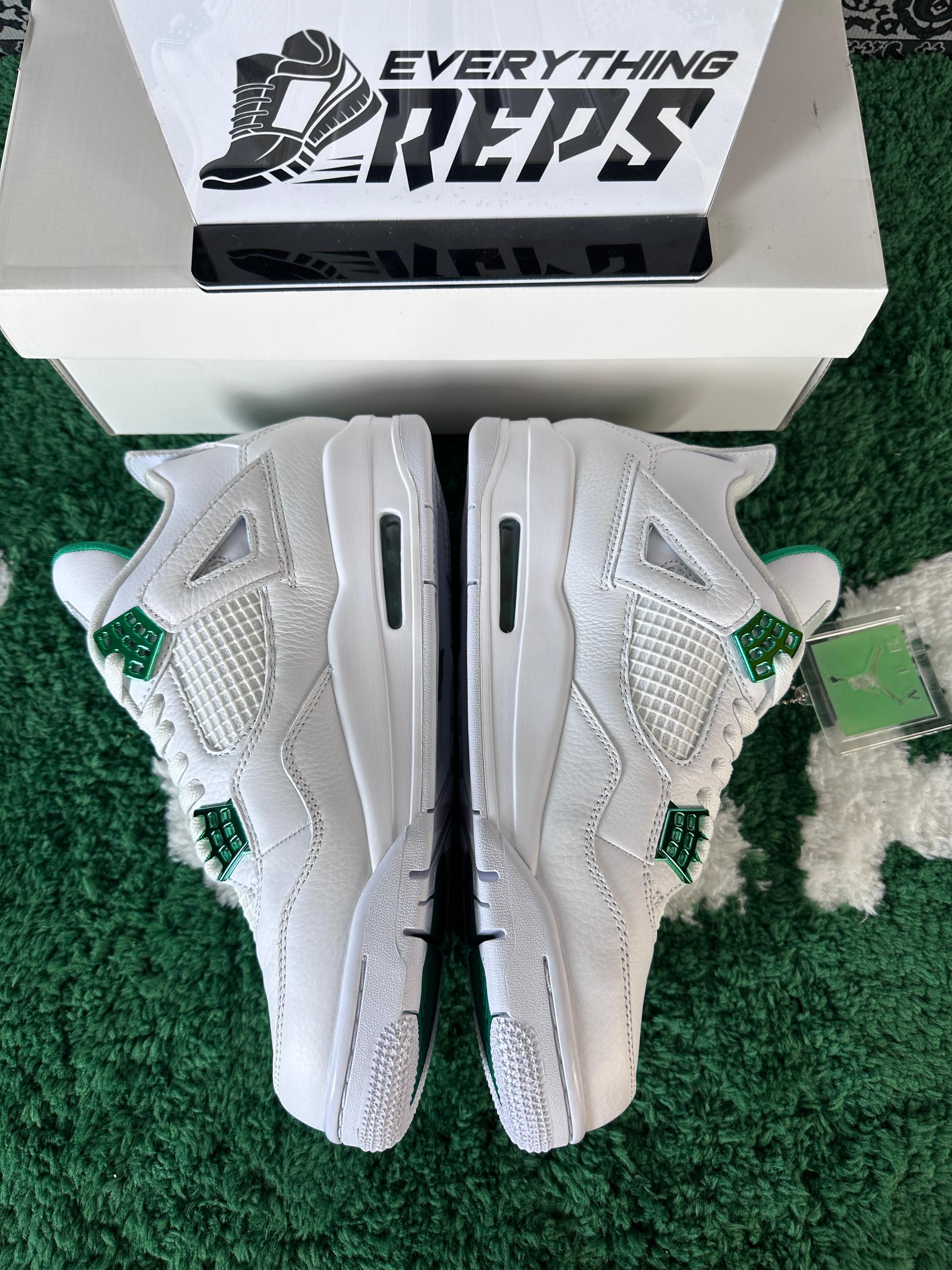 Air Jordan 4 Retro Metallic Green