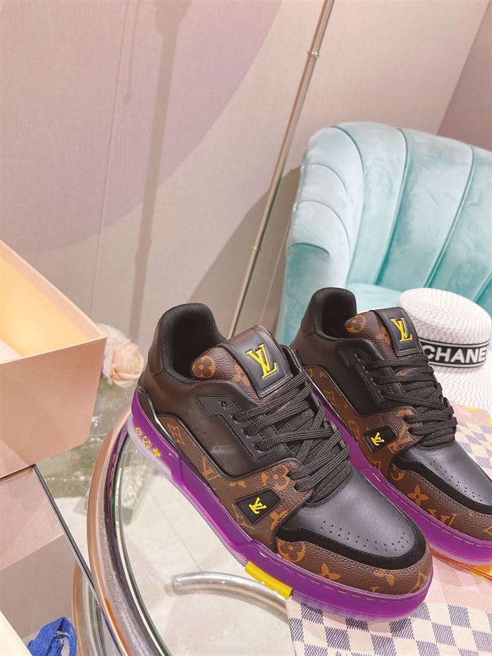 LOUIS VUITTON TRAINER MONOGRAM PURPLE – LVS130