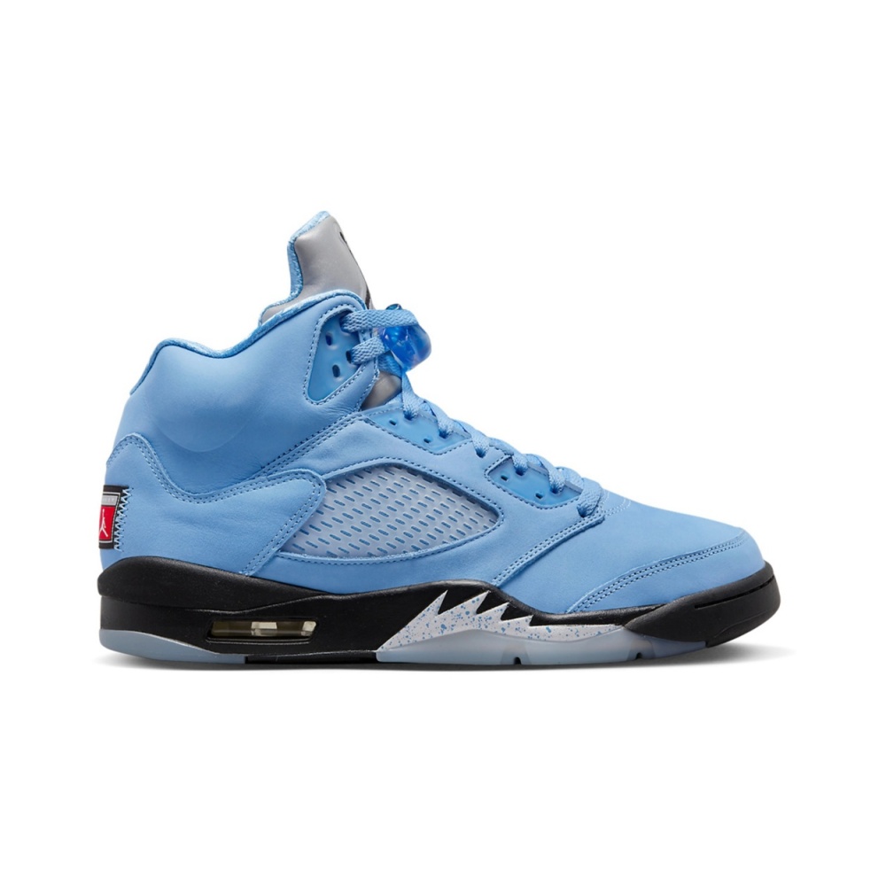 Air Jordan 5 Retro SE ‘UNC’