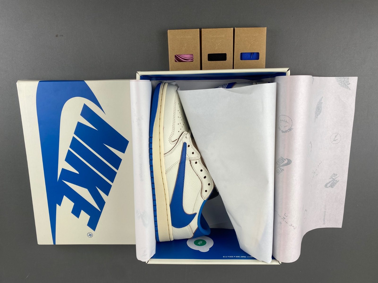 Travis Scott x Air Jordan 1 White Blue Fragment (2025)