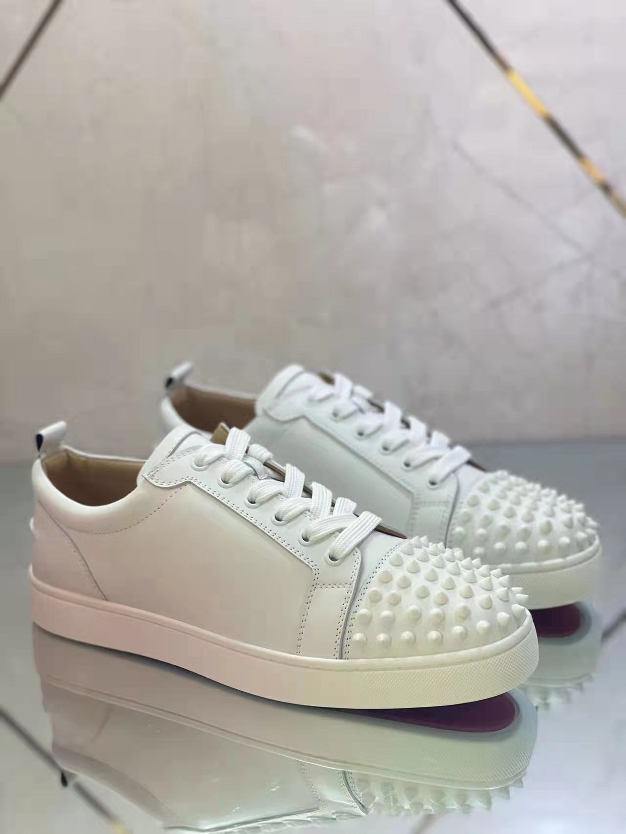 Christian Louboutin Louis Junior Spikes White