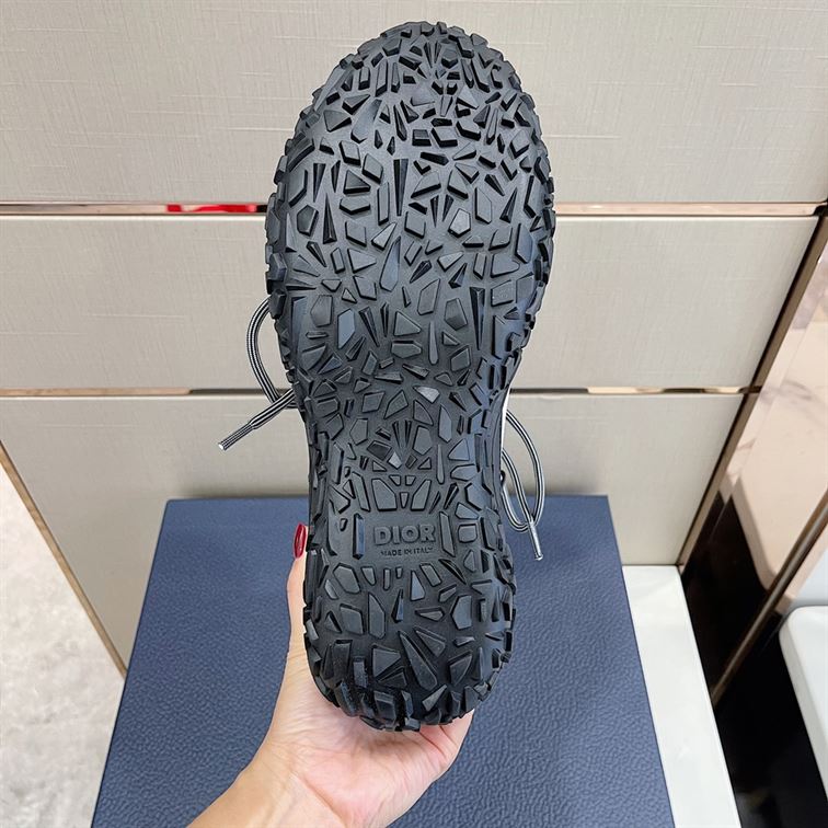 DIORIZON HIKING BOOT GRAY TECHNICAL MESH AND BLACK RUBBER – DO088