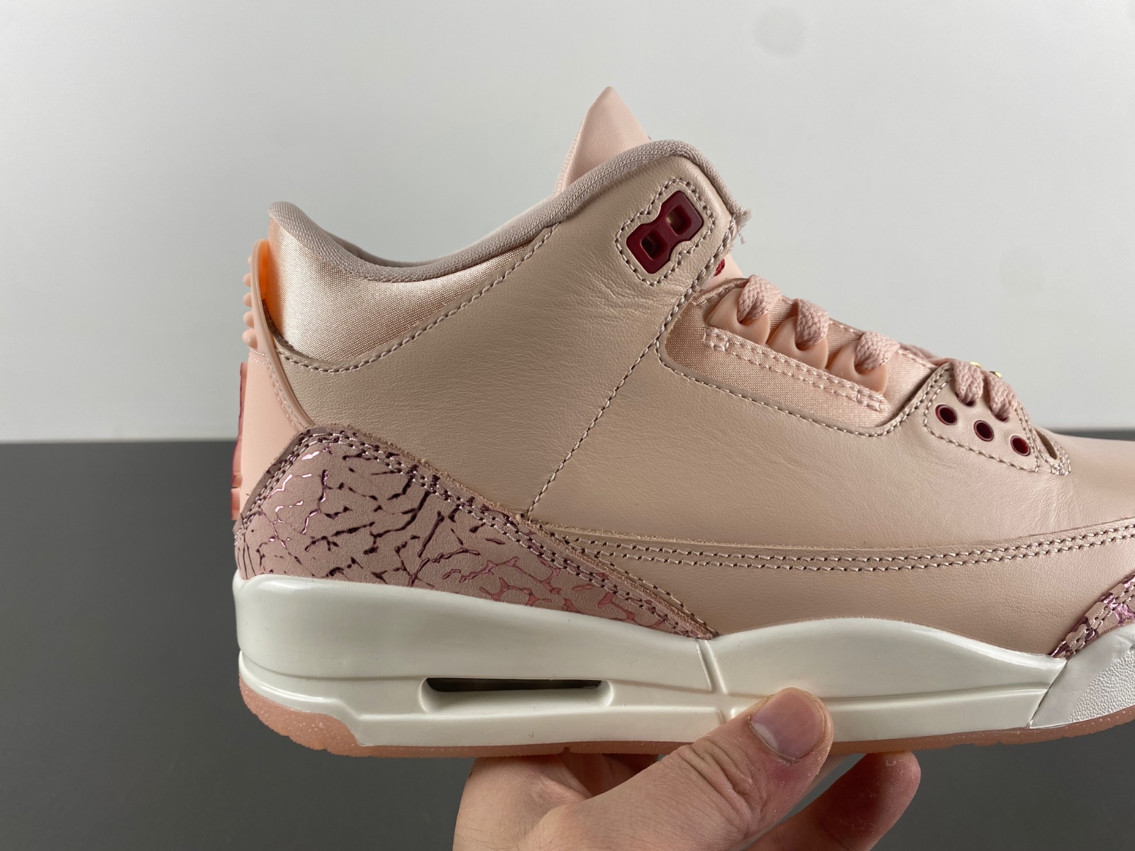Air Jordan 3 “Valentine’s Day”