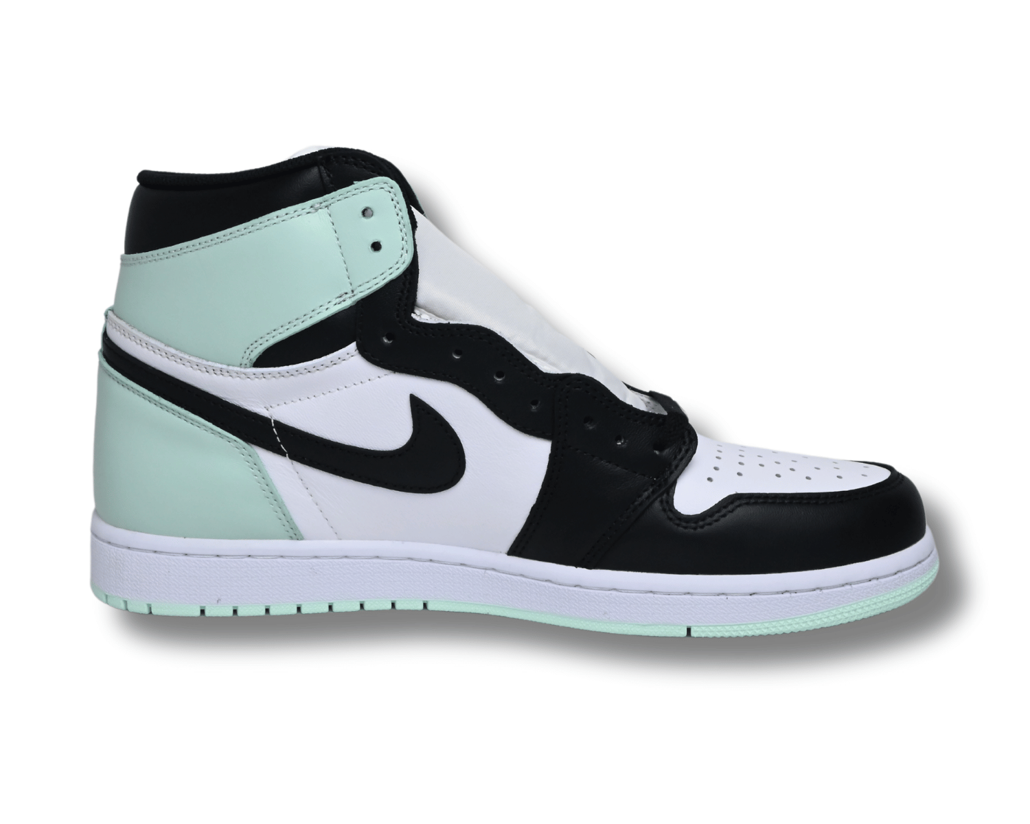 Air Jordan 1 Retro High Igloo