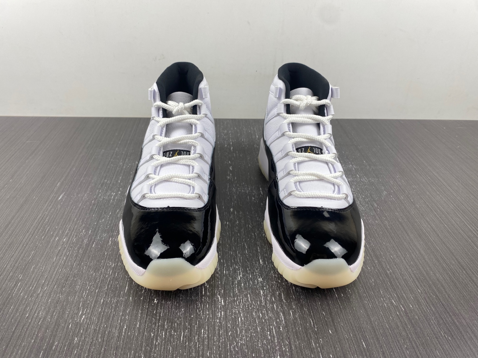 Air Jordan 11 Gratitude