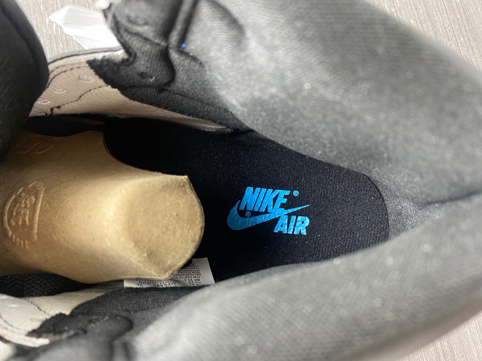 Air Jordan 1 Retro High OG ‘UNC Toe’