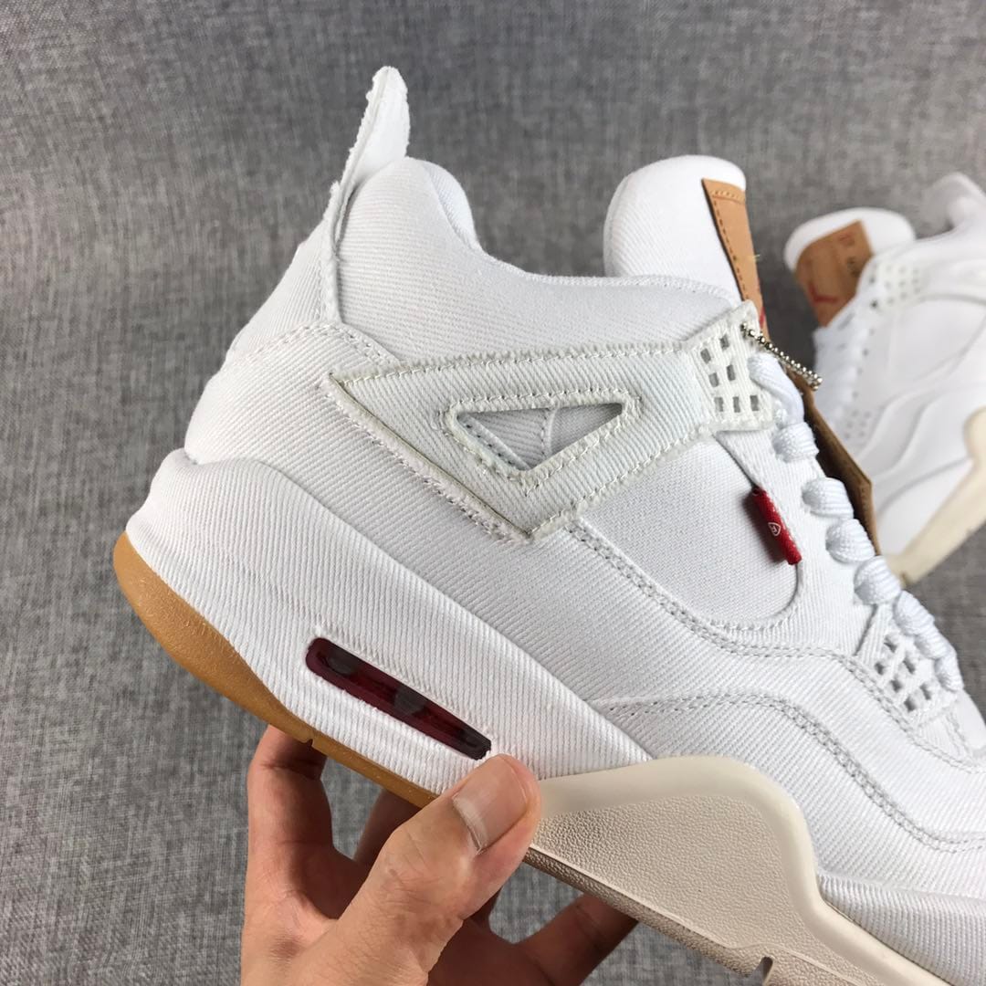 Levi’s x Air Jordan 4 Retro ‘White Denim’