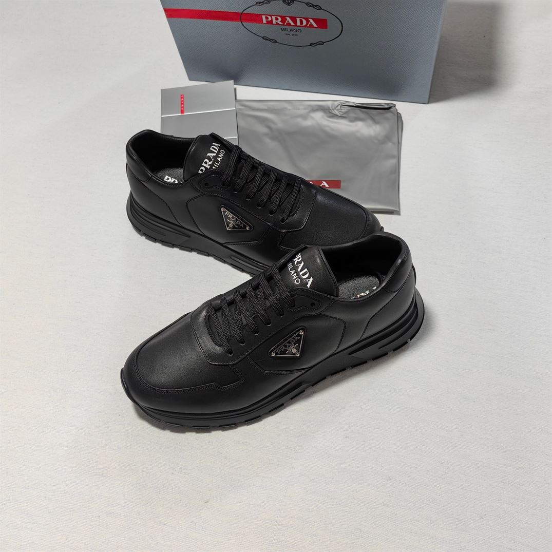 PRADA LEATHER SNEAKERS – PRS072