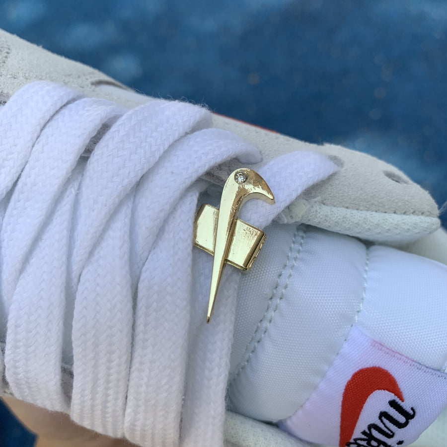 NIKE AIR FORCE 1 ’07 DA8302-101