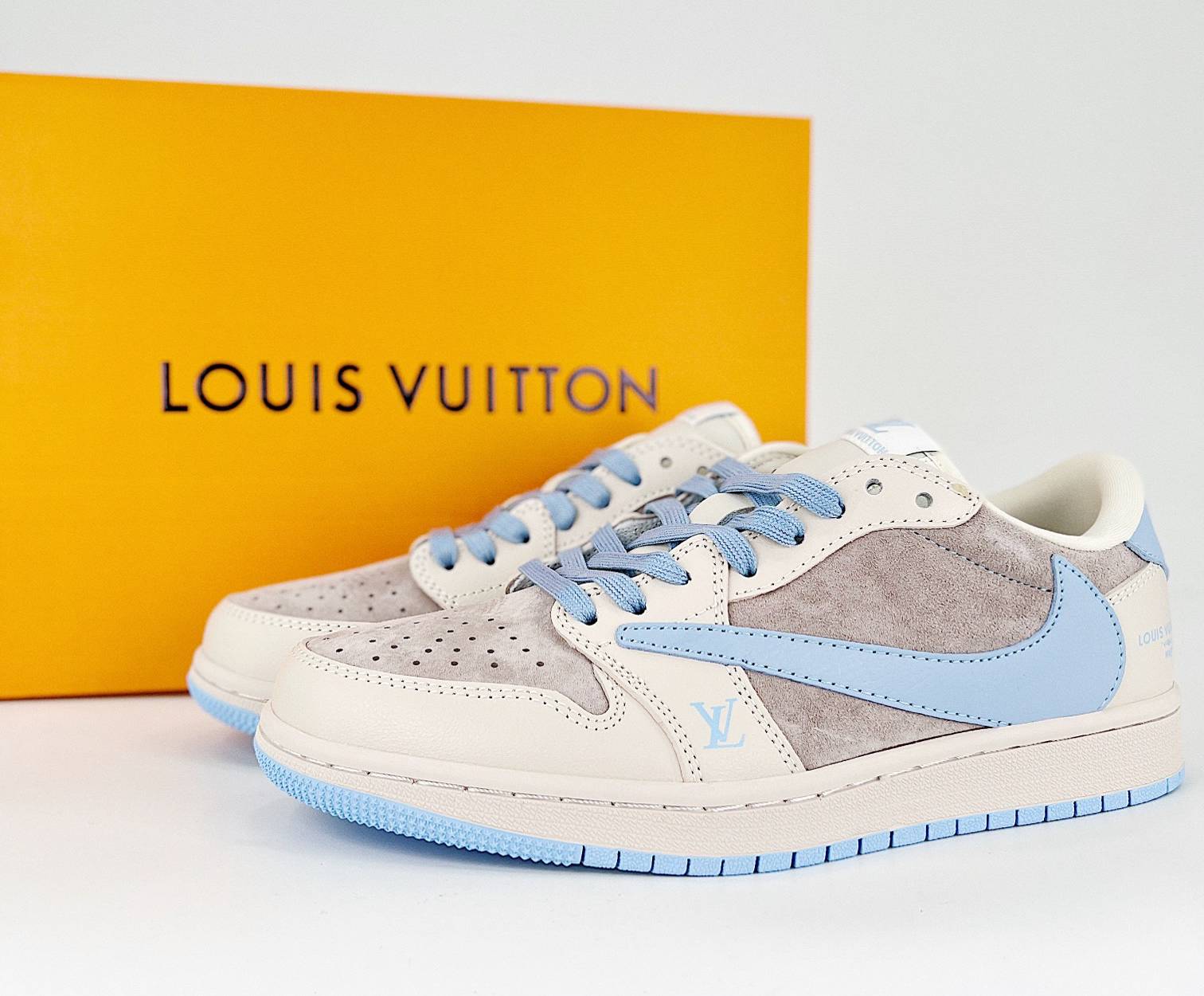 Travis Scott x Air Jordan 1 Retro Low Custom