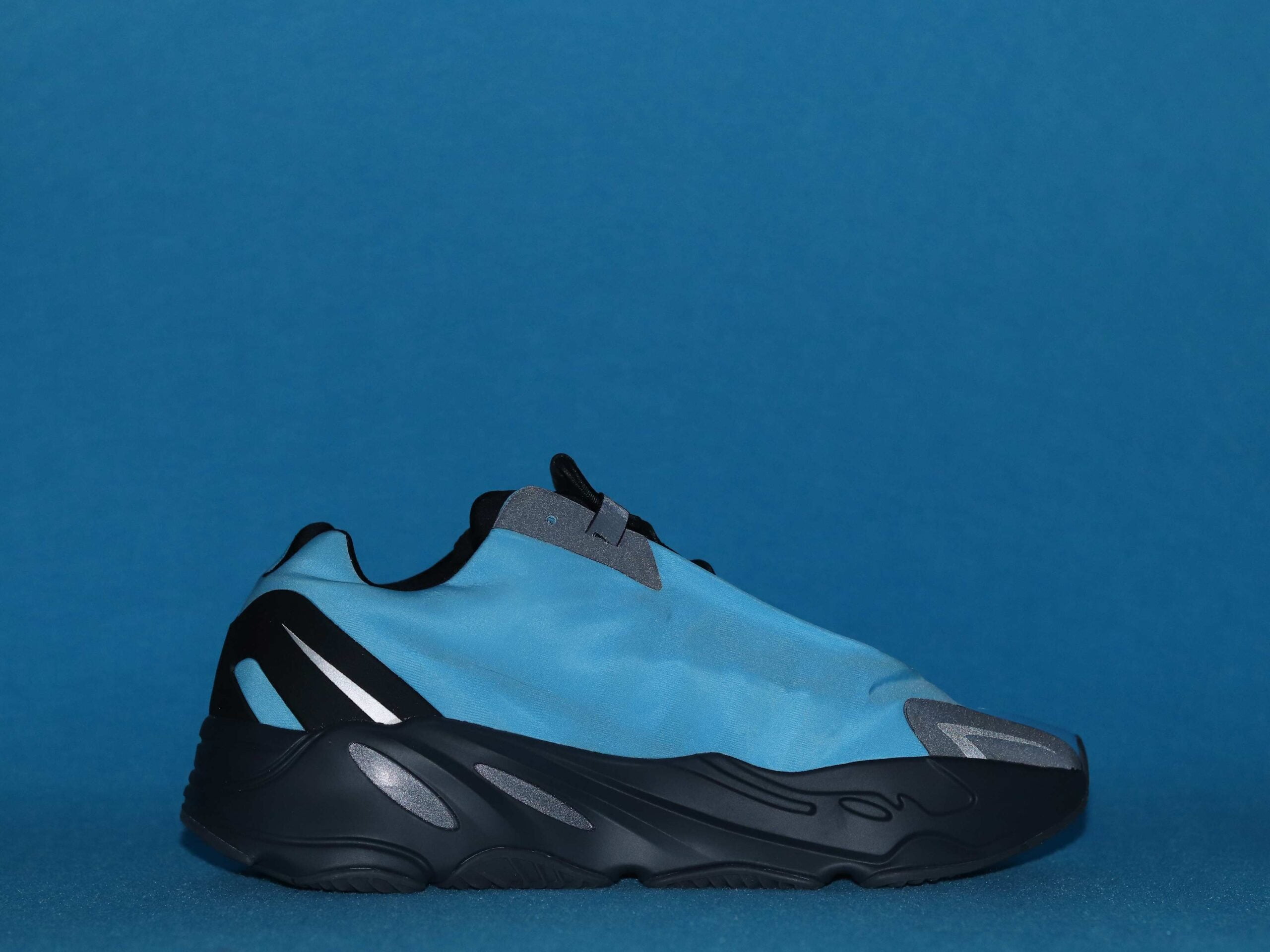 adidas Yeezy Boost 700 MNVN Bright Cyan