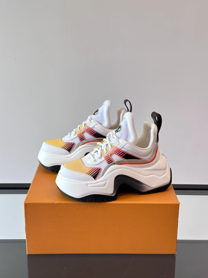 Louis Vuitton Archlight Sneaker – LVS216