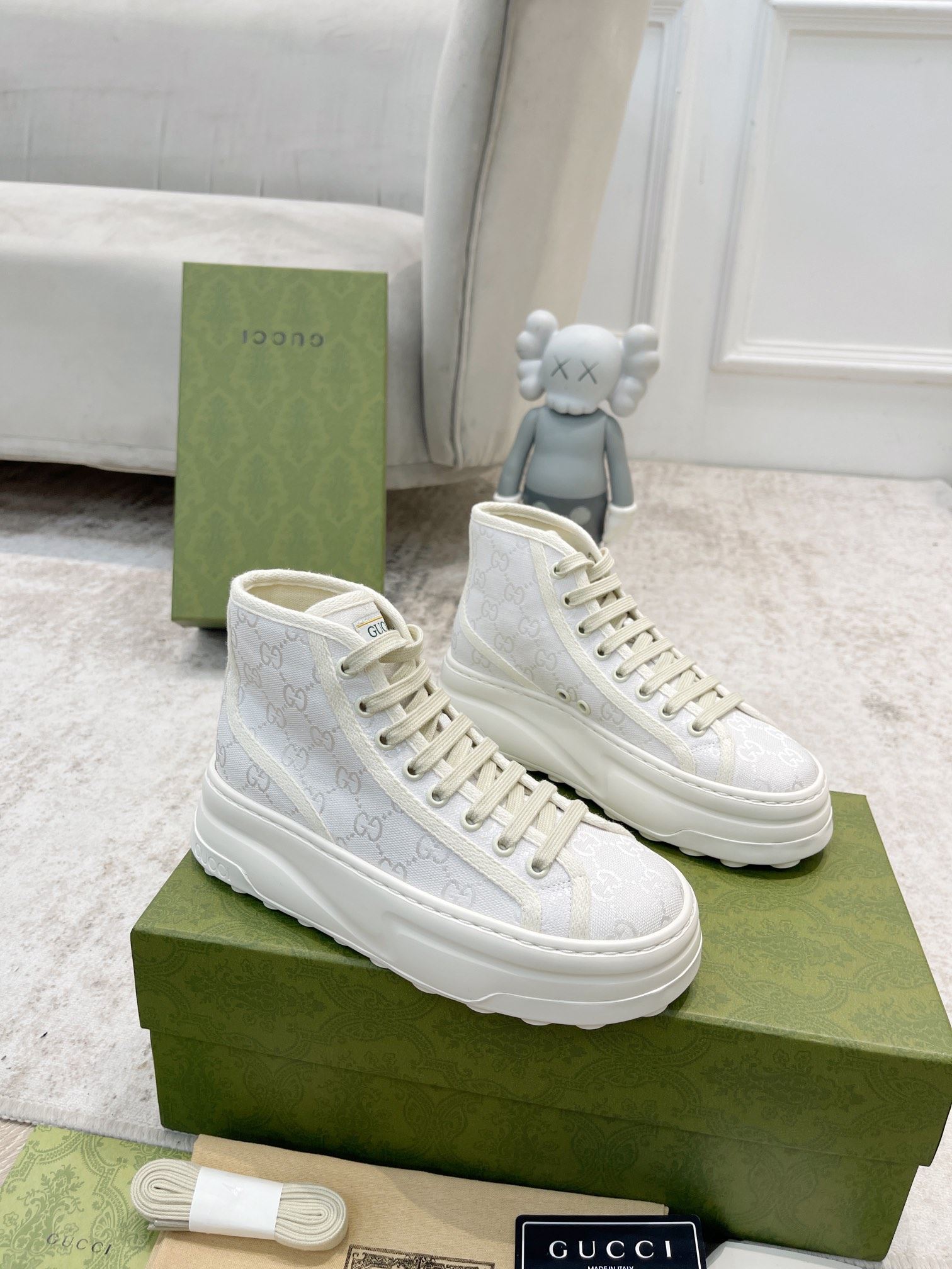 GUCCI GG HIGH TOP TRAINER – GCC152