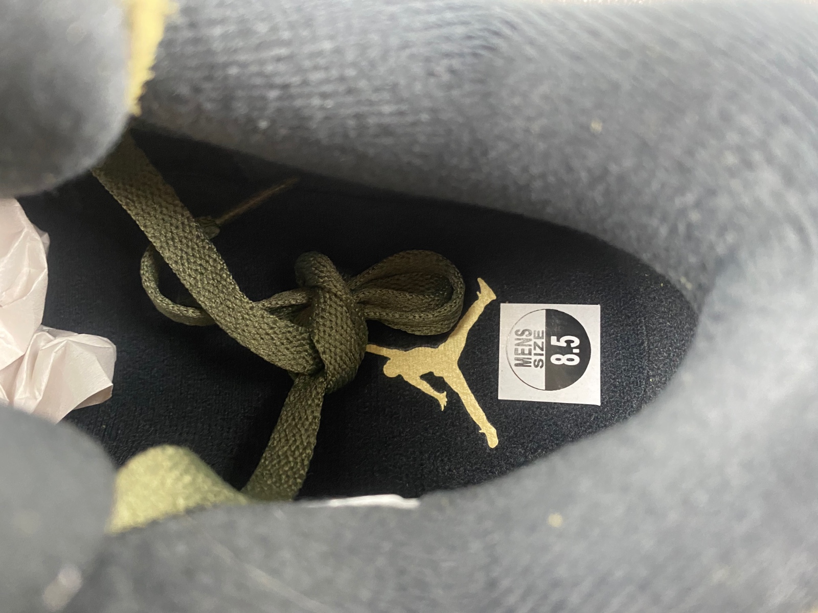 Air Jordan 4 Craft Medium Olive