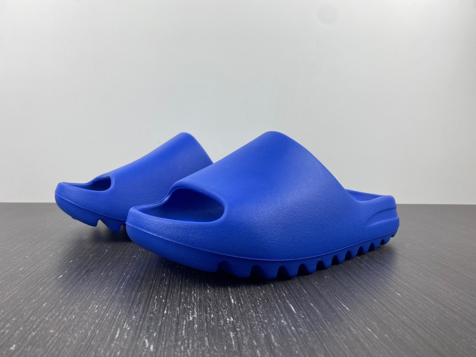 adidas Yeezy Slide Azure