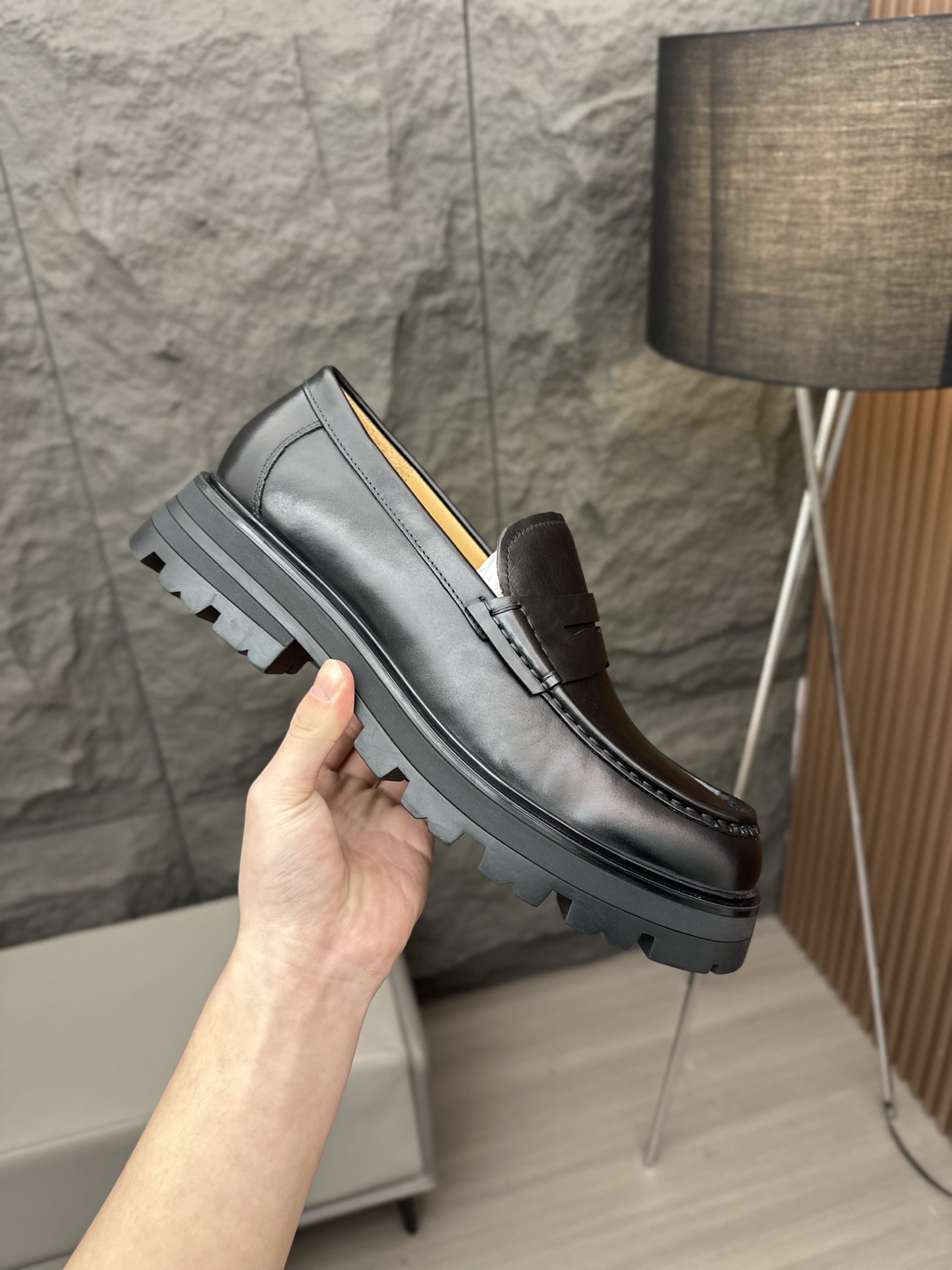 ALEXANDER MCQUEEN new men's derby shoes