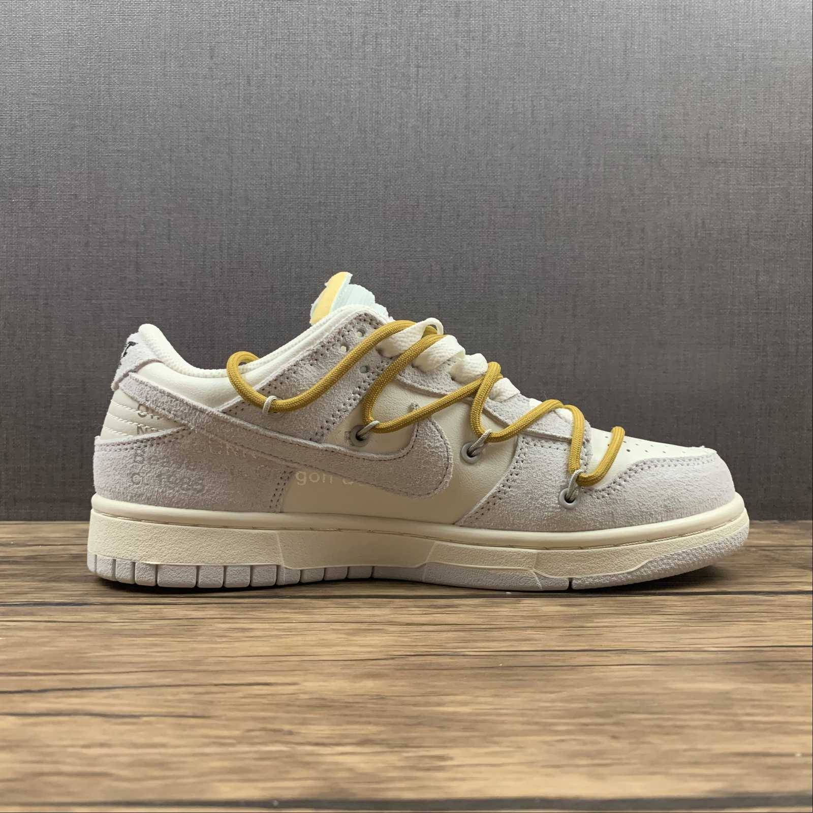 Off White Nike Dunk Lot 37