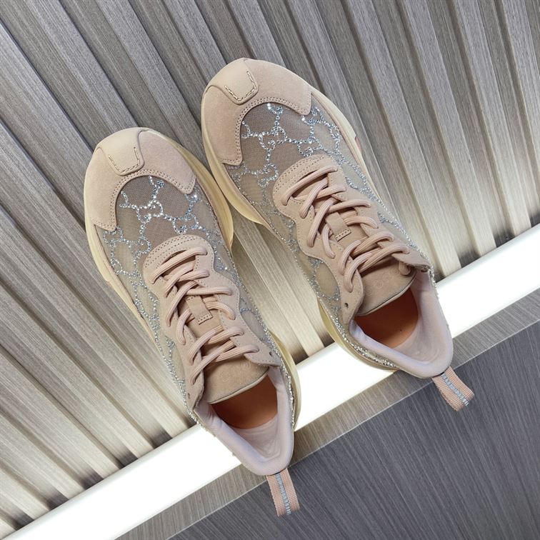 GUCCI RUN GG CRYSTAL SNEAKER – GCC013