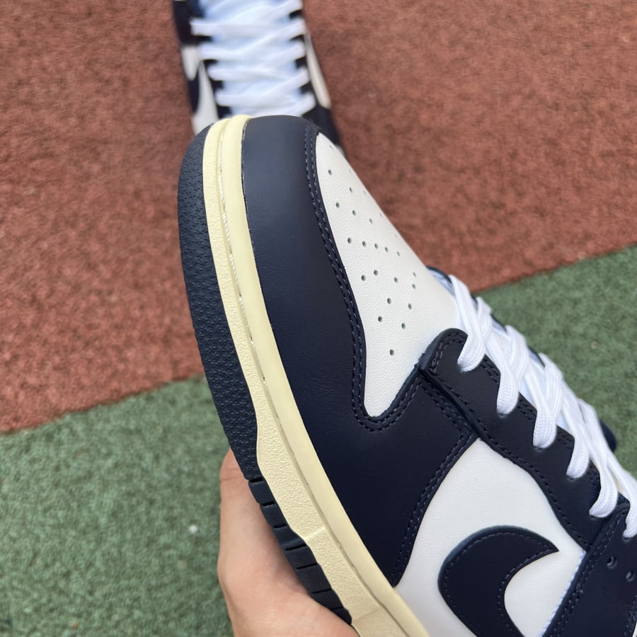 Nike Dunk Low Vintage Navy