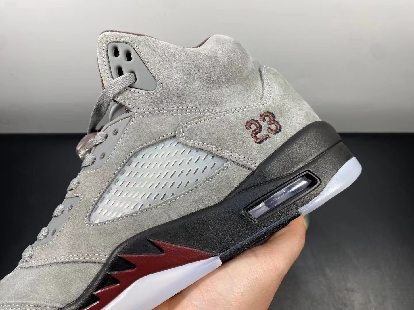 Air Jordan 5 A Ma Maniére Light Bone