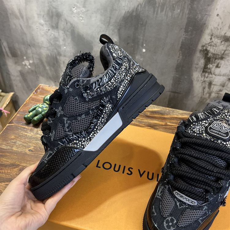 LOUIS VUITTON LV SKATE SNEAKER – LVS149