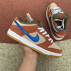 Nike SB Dunk Low Corduroy Dusty