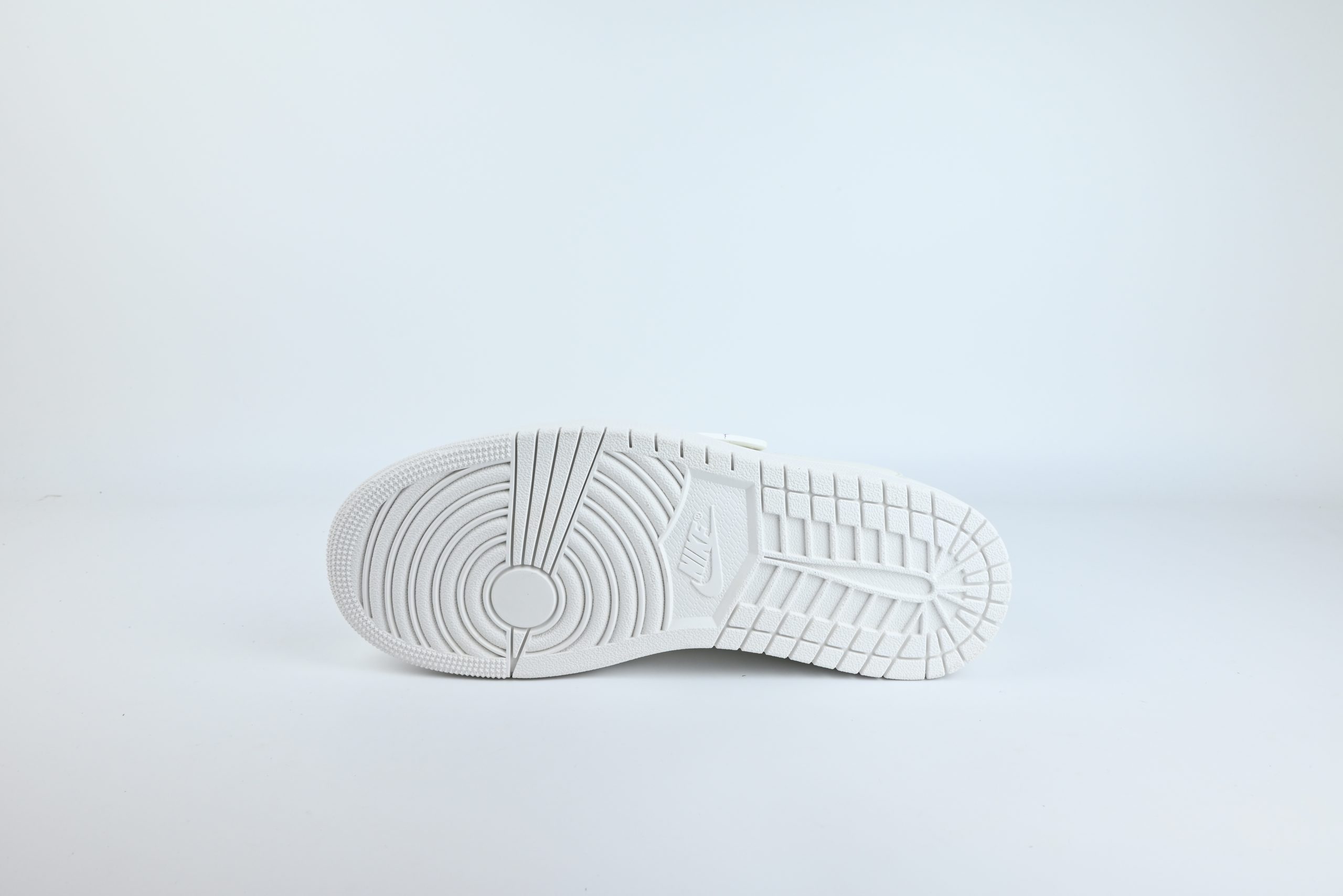 Travis Scott x Air Jordan 1 Michael Rubin White Party Customs