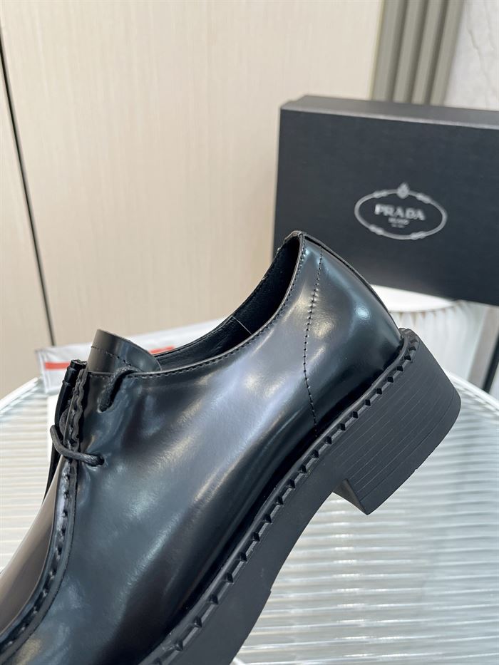 PRADA MONOLITH BRUSHED LEATHER LACE-UP SHOES – PRS039