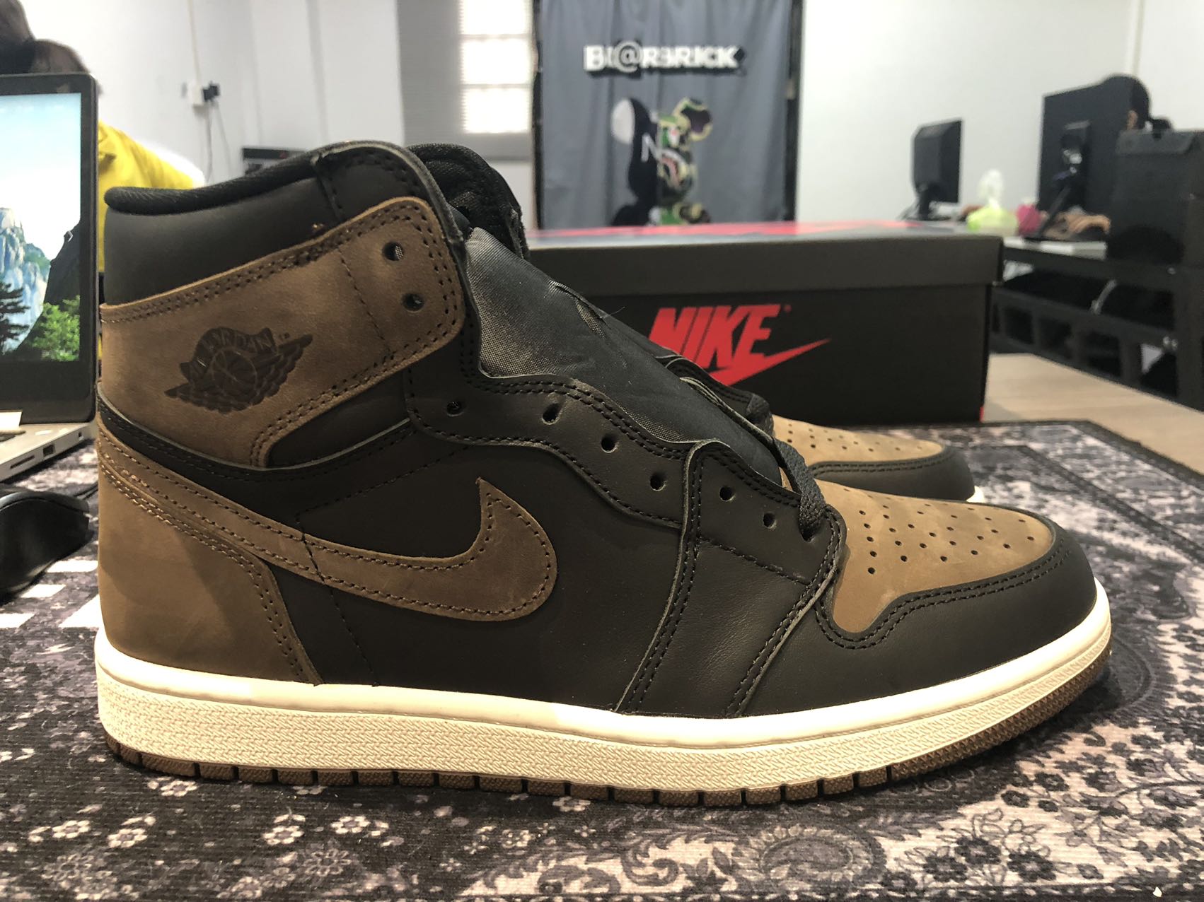 Air Jordan 1 Retro High OG Palomino