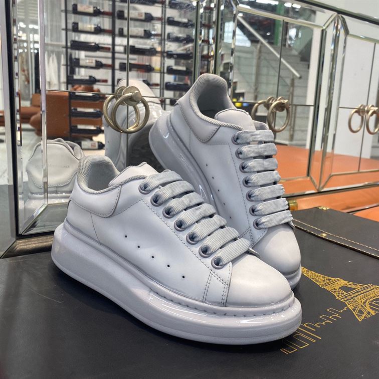 ALEXANDER MCQUEEN SNEAKERS – ALD022