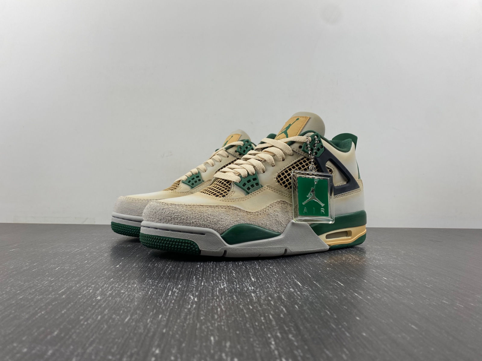 Air Jordan 4 Venusuar
