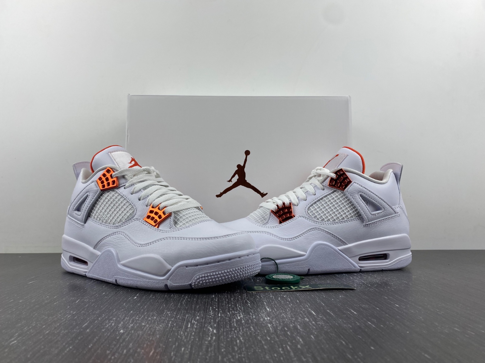 Air Jordan 4 Retro Metallic Orange