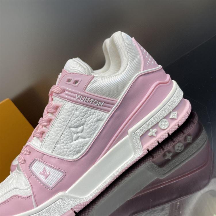 LOUIS VUITTON TRAINER SNEAKER – LVS022