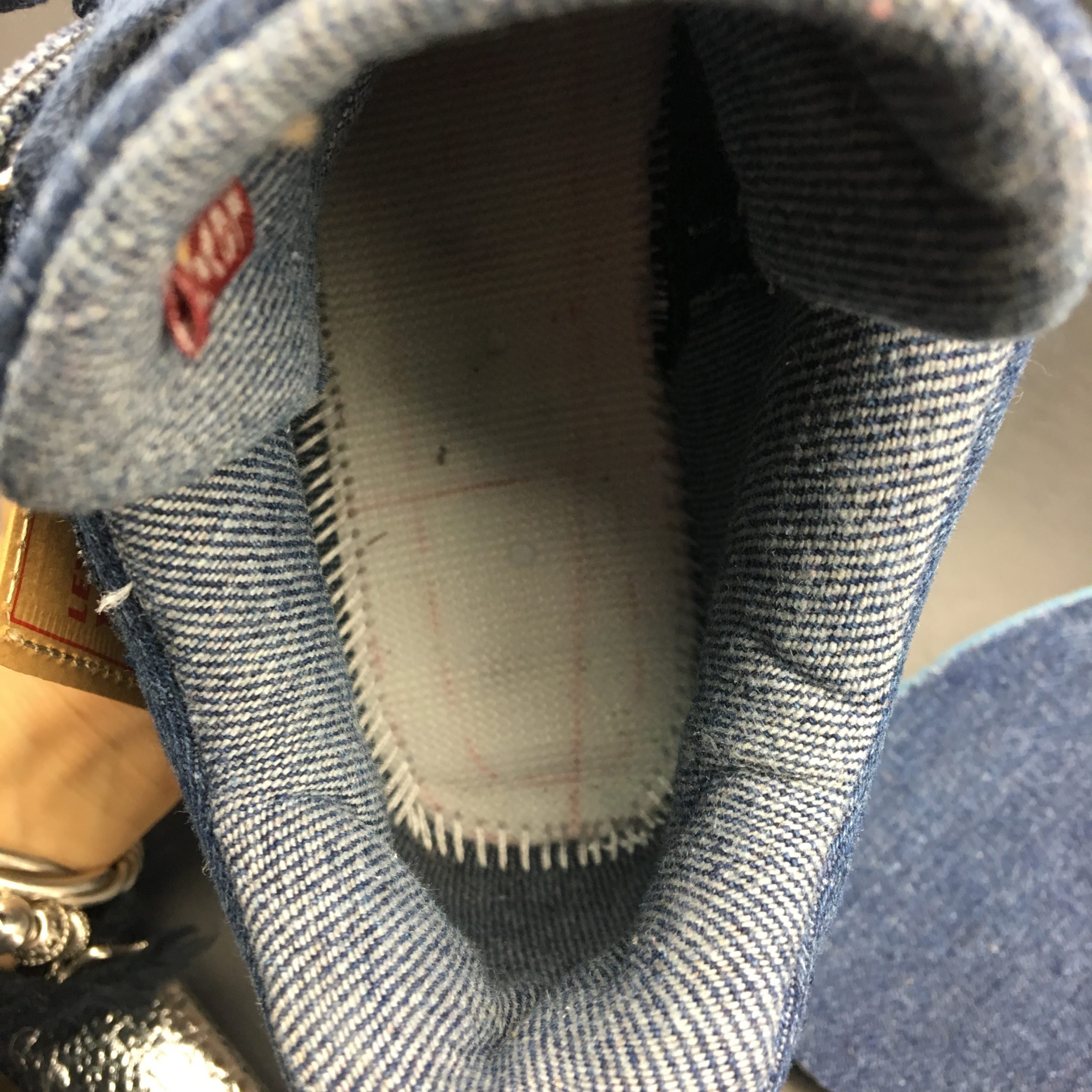Air Jordan 4 Retro Levi’s Denim