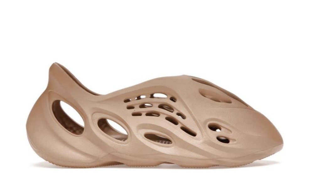 Adidas Yeezy Foam RNNR Ochre