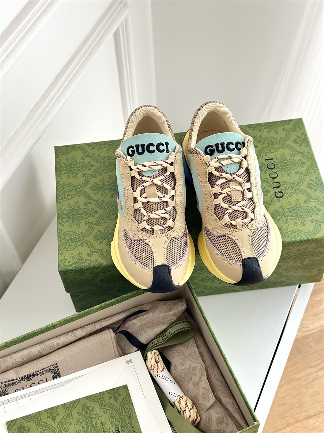 GUCCI RUN SNEAKERS – GCC118