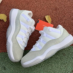 Air Jordan 11 Retro White Metallic Silver