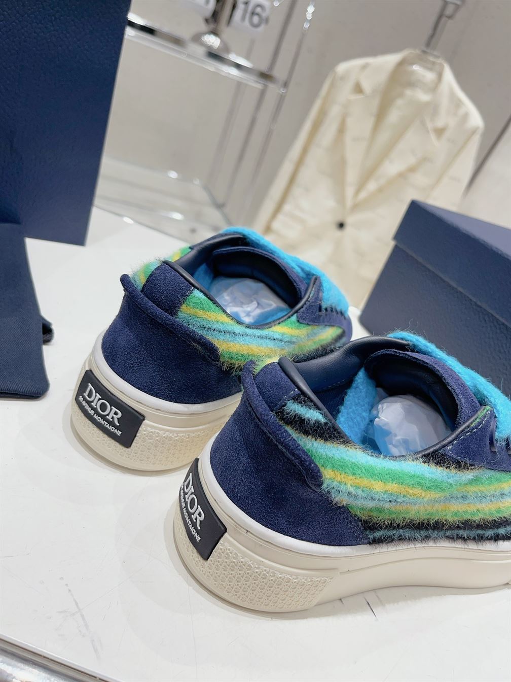 DIOR TEARS B33 SNEAKER LIMITED AND NUMBERED EDITION – DO135