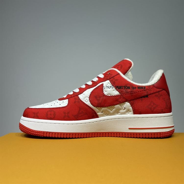 LOUIS VUITTON X NIKE AIR FORCE 1 LOW-TOP SNEAKERS – LVS133