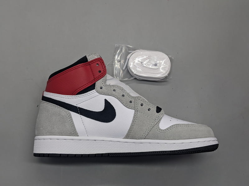 Jordan 1 Retro High Light Smoke Grey